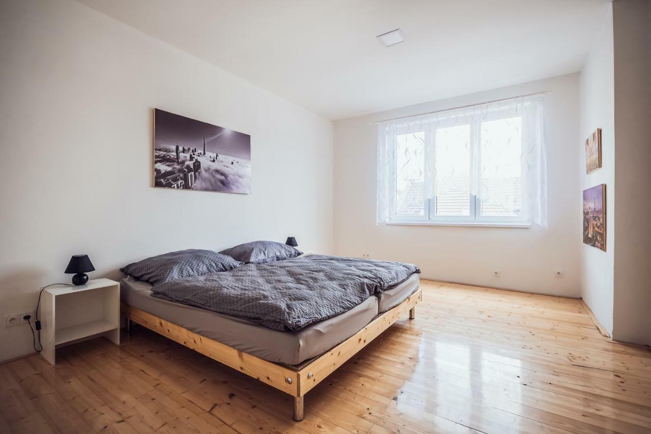 Skodova Apartments プルジェロフ エクステリア 写真